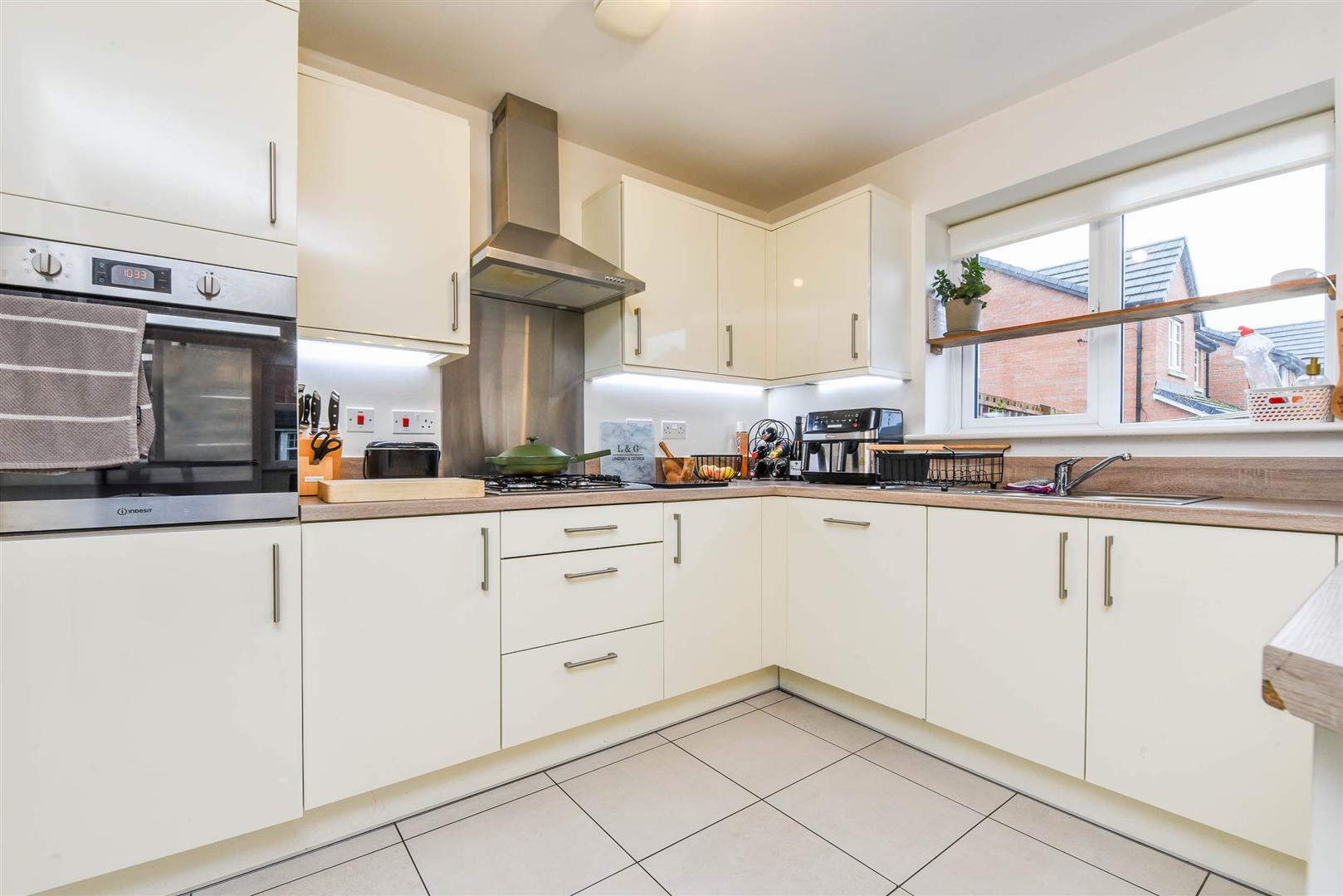 3 bed property in Grasmere Avenue, Leyland